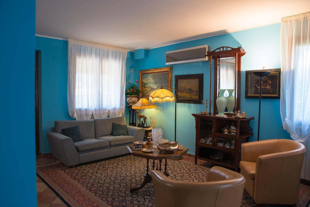 Dal Barone Vincenti Villa Isola delle Femmine Phòng bức ảnh